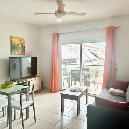 Apartment Pambnb - Cozy Seaview With Gym & Kids Park Bajamar (La Laguna)
